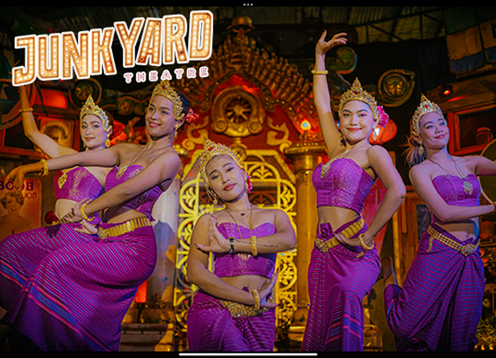 ジャンクヤードシアター ( Junkyard Theatre)