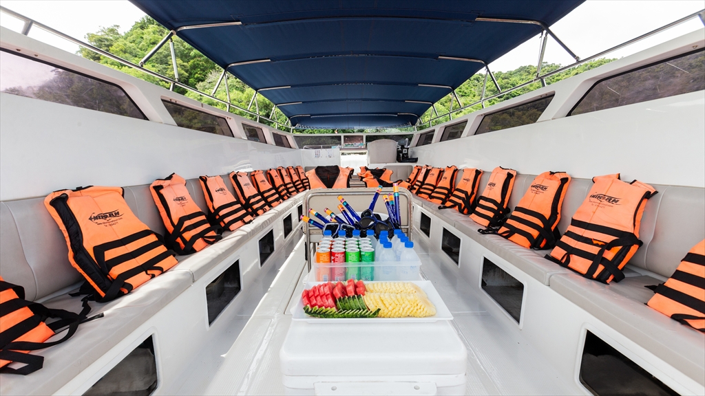 Nikorn Marine スピードボート3エンジン