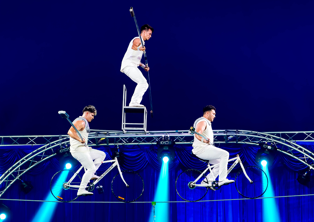 プーケットサーカス