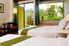 バウマンブリリゾート&スパ / Baumanburi Resort & Spa