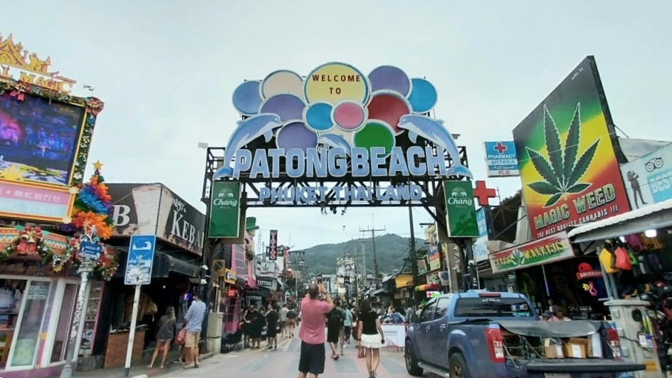 2024年11月29日・プーケット島・パトンビーチの風景