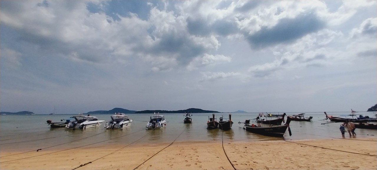 プーケット島・ラワイビーチ・最近の風景