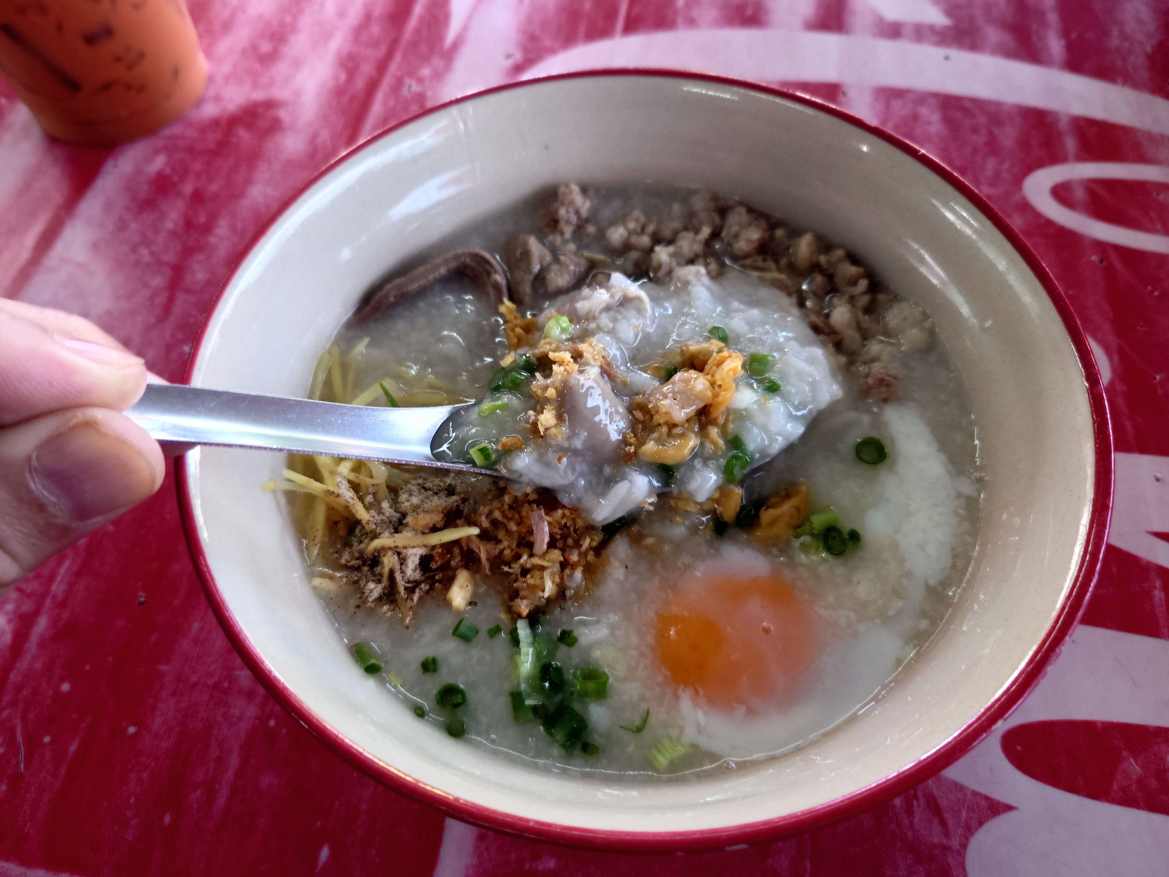 パトンビーチのティムサム屋 (Dim Sum Kee Aon / ติ่มซำขี้อ้อน )