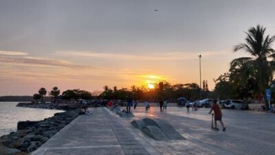 最近の サパンヒン ・夕方の風景 ( プーケット島・プーケットタウン )