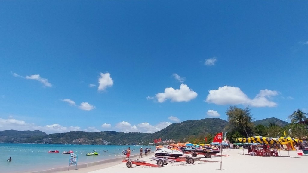 プーケット島・ パトンビーチ ・最近の風景